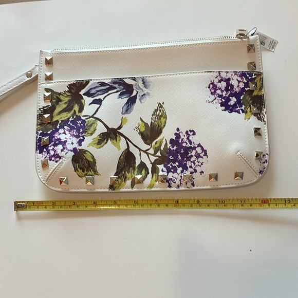 NWT White House Black Market white clutch with floral print & studs on one side - Picture 13 of 14